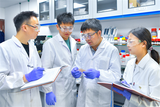 自然指数2025科研领导者榜单：中国保持第一