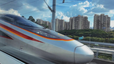 动车组“防晒”有妙招